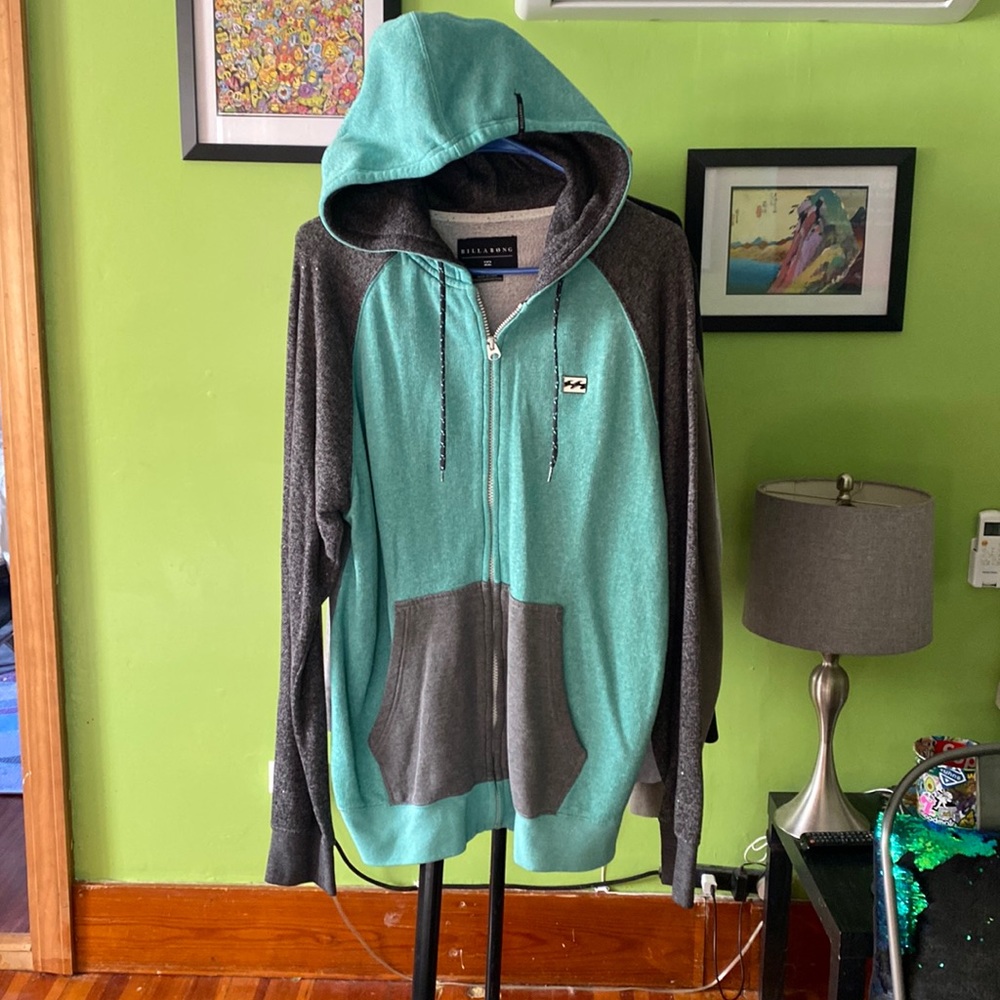 Billabong zip up hoodie